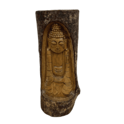 Buda Tallado en Tronco