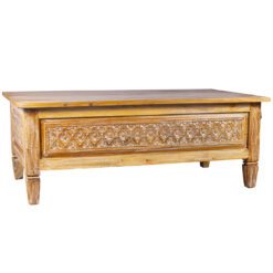 Alternative view of Mesa Ratona Vania