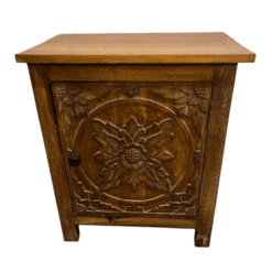 Mesa Luz Puerta Tallada